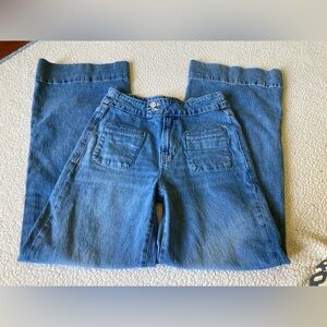 Habitual brand, size 4/27, wide leg Shay, double button, comfortable jeans